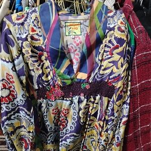 Johnny Was Multicolor Floral-Print Top with Embroidered Label